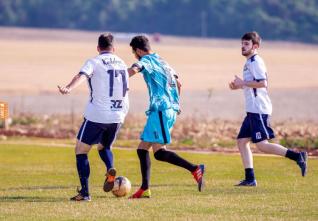 Frank Futebol Clube inaugura fardamento confeccionado pela Jaclani Esportes