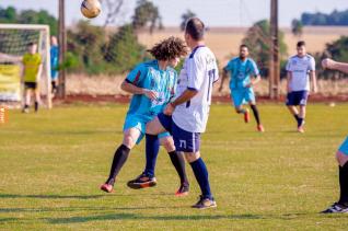 Frank Futebol Clube inaugura fardamento confeccionado pela Jaclani Esportes