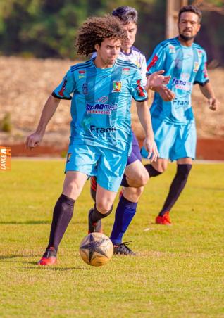 Frank Futebol Clube inaugura fardamento confeccionado pela Jaclani Esportes