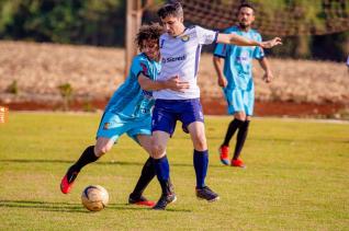 Frank Futebol Clube inaugura fardamento confeccionado pela Jaclani Esportes