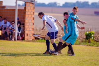 Frank Futebol Clube inaugura fardamento confeccionado pela Jaclani Esportes