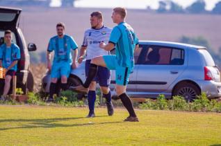 Frank Futebol Clube inaugura fardamento confeccionado pela Jaclani Esportes