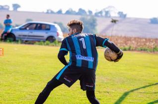 Frank Futebol Clube inaugura fardamento confeccionado pela Jaclani Esportes