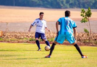 Frank Futebol Clube inaugura fardamento confeccionado pela Jaclani Esportes