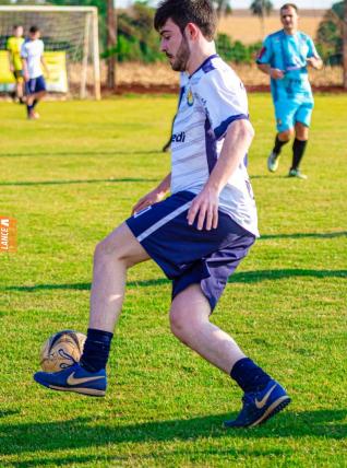 Frank Futebol Clube inaugura fardamento confeccionado pela Jaclani Esportes