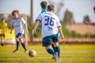 Frank Futebol Clube inaugura fardamento confeccionado pela Jaclani Esportes