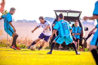 Frank Futebol Clube inaugura fardamento confeccionado pela Jaclani Esportes