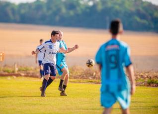 Frank Futebol Clube inaugura fardamento confeccionado pela Jaclani Esportes