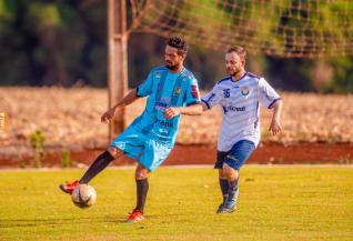 Frank Futebol Clube inaugura fardamento confeccionado pela Jaclani Esportes