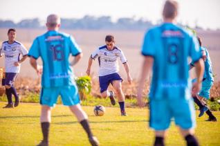 Frank Futebol Clube inaugura fardamento confeccionado pela Jaclani Esportes