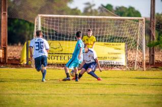 Frank Futebol Clube inaugura fardamento confeccionado pela Jaclani Esportes