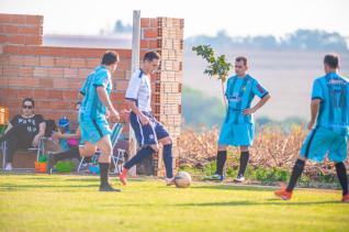 Frank Futebol Clube inaugura fardamento confeccionado pela Jaclani Esportes