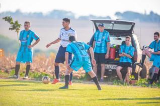 Frank Futebol Clube inaugura fardamento confeccionado pela Jaclani Esportes