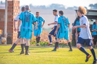 Frank Futebol Clube inaugura fardamento confeccionado pela Jaclani Esportes