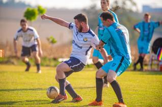 Frank Futebol Clube inaugura fardamento confeccionado pela Jaclani Esportes