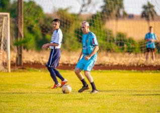 Frank Futebol Clube inaugura fardamento confeccionado pela Jaclani Esportes