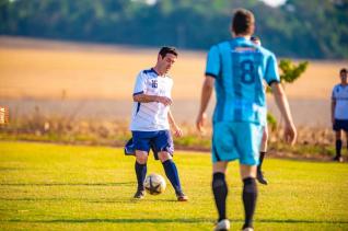 Frank Futebol Clube inaugura fardamento confeccionado pela Jaclani Esportes