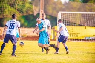 Frank Futebol Clube inaugura fardamento confeccionado pela Jaclani Esportes