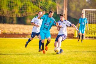 Frank Futebol Clube inaugura fardamento confeccionado pela Jaclani Esportes