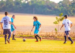 Frank Futebol Clube inaugura fardamento confeccionado pela Jaclani Esportes