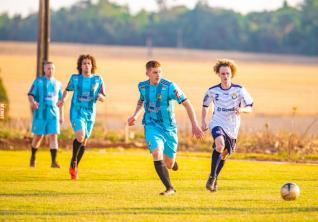 Frank Futebol Clube inaugura fardamento confeccionado pela Jaclani Esportes