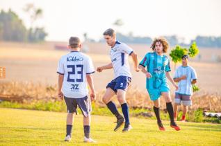 Frank Futebol Clube inaugura fardamento confeccionado pela Jaclani Esportes