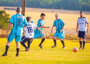 Frank Futebol Clube inaugura fardamento confeccionado pela Jaclani Esportes