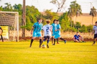 Frank Futebol Clube inaugura fardamento confeccionado pela Jaclani Esportes