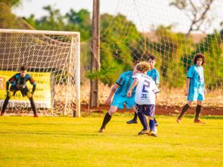 Frank Futebol Clube inaugura fardamento confeccionado pela Jaclani Esportes