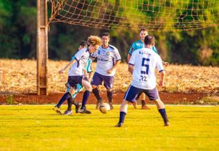Frank Futebol Clube inaugura fardamento confeccionado pela Jaclani Esportes
