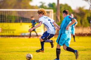 Frank Futebol Clube inaugura fardamento confeccionado pela Jaclani Esportes