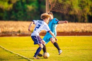 Frank Futebol Clube inaugura fardamento confeccionado pela Jaclani Esportes