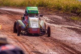 Kartcross teve etapa do campeonato interno