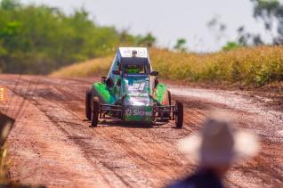 Kartcross teve etapa do campeonato interno