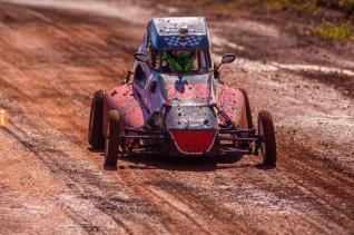 Kartcross teve etapa do campeonato interno