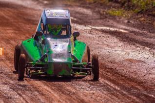 Kartcross teve etapa do campeonato interno