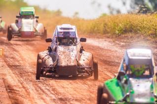 Kartcross teve etapa do campeonato interno