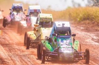 Kartcross teve etapa do campeonato interno
