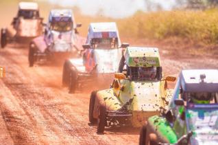 Kartcross teve etapa do campeonato interno