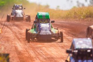 Kartcross teve etapa do campeonato interno