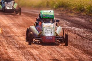 Kartcross teve etapa do campeonato interno