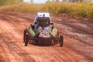 Kartcross teve etapa do campeonato interno