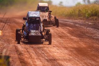 Kartcross teve etapa do campeonato interno