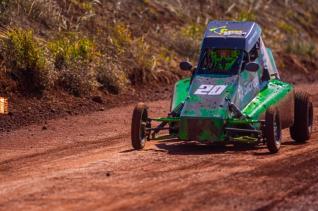 Kartcross teve etapa do campeonato interno