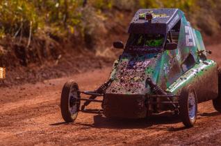 Kartcross teve etapa do campeonato interno