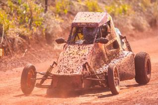 Kartcross teve etapa do campeonato interno