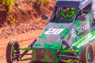 Kartcross teve etapa do campeonato interno