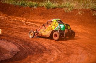 Kartcross teve etapa do campeonato interno