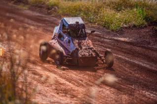 Kartcross teve etapa do campeonato interno