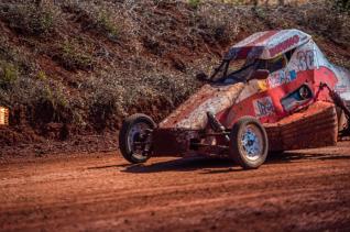 Kartcross teve etapa do campeonato interno